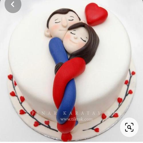 Designer Cake-  Couple Anniversary cake