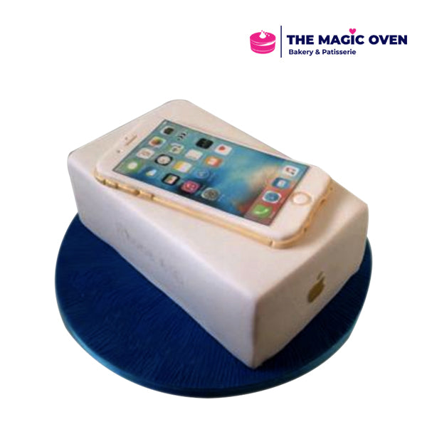 Designer Cake- iPhone Lover